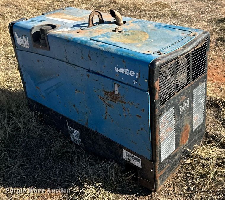 image for item GG9862 Miller Trailblazer 302  welder/generator