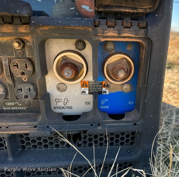 image for item GG9862 Miller Trailblazer 302  welder/generator