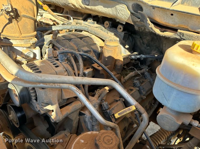 image for item GG9863 2012 Dodge Ram 3500HD  Crew Cab pickup truck cab and chassis