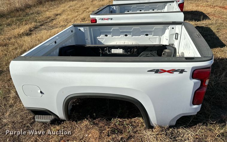 image for item GG9864 Chevrolet Silverado  pickup truck bed