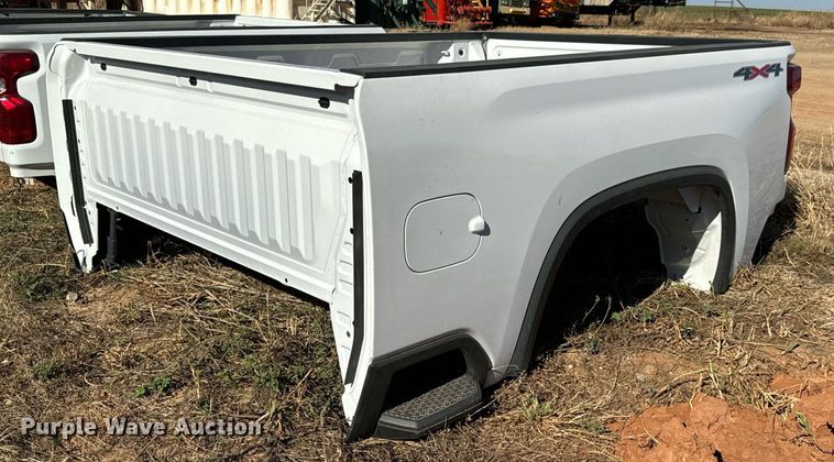 image for item GG9864 Chevrolet Silverado  pickup truck bed