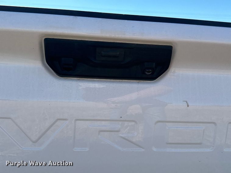 image for item GG9864 Chevrolet Silverado  pickup truck bed