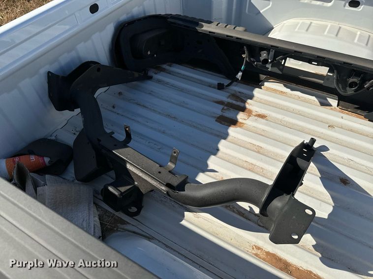 image for item GG9864 Chevrolet Silverado  pickup truck bed