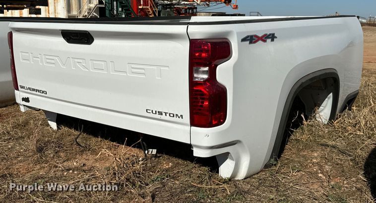 image for item GG9865 Chevrolet Silverado  pickup truck bed