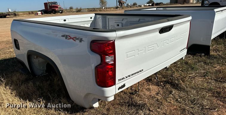 image for item GG9865 Chevrolet Silverado  pickup truck bed