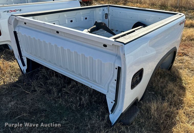 image for item GG9865 Chevrolet Silverado  pickup truck bed