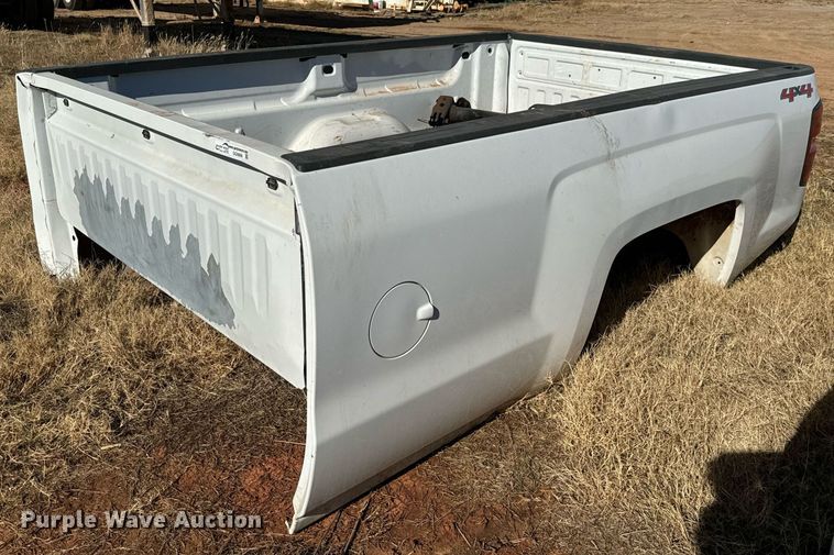image for item GG9866 Chevrolet Silverado  pickup truck bed