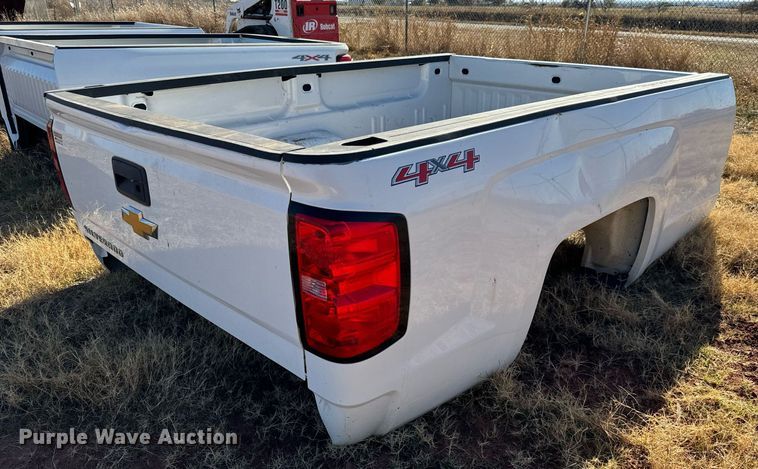 image for item GG9866 Chevrolet Silverado  pickup truck bed