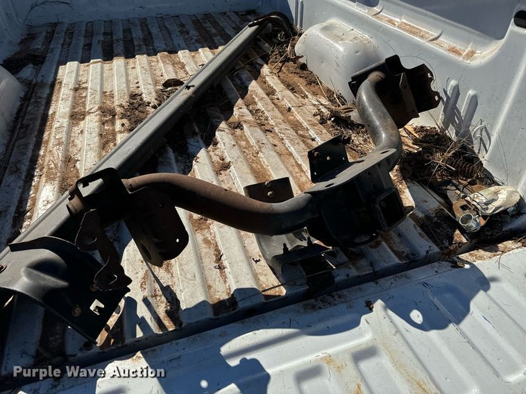 image for item GG9866 Chevrolet Silverado  pickup truck bed