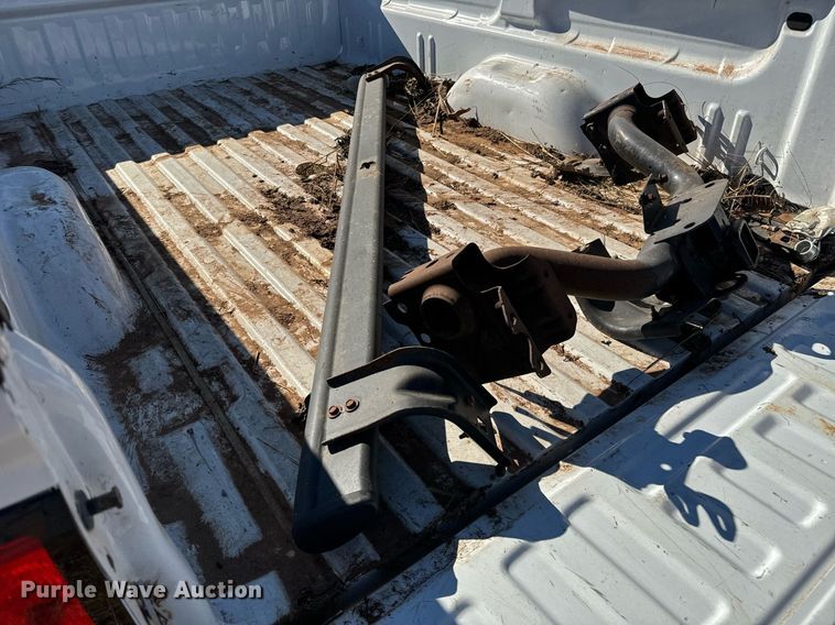 image for item GG9866 Chevrolet Silverado  pickup truck bed