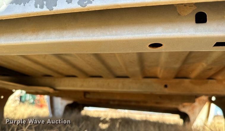 image for item GG9866 Chevrolet Silverado  pickup truck bed