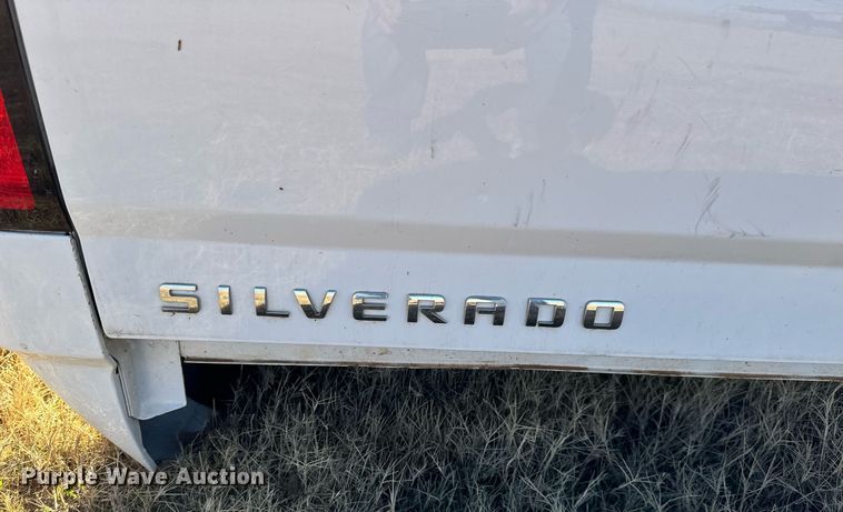 image for item GG9866 Chevrolet Silverado  pickup truck bed