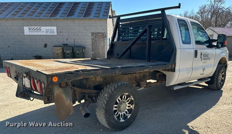 image for item GG9868 2012 Ford F250 Super Duty  SuperCab flatbed pickup truck