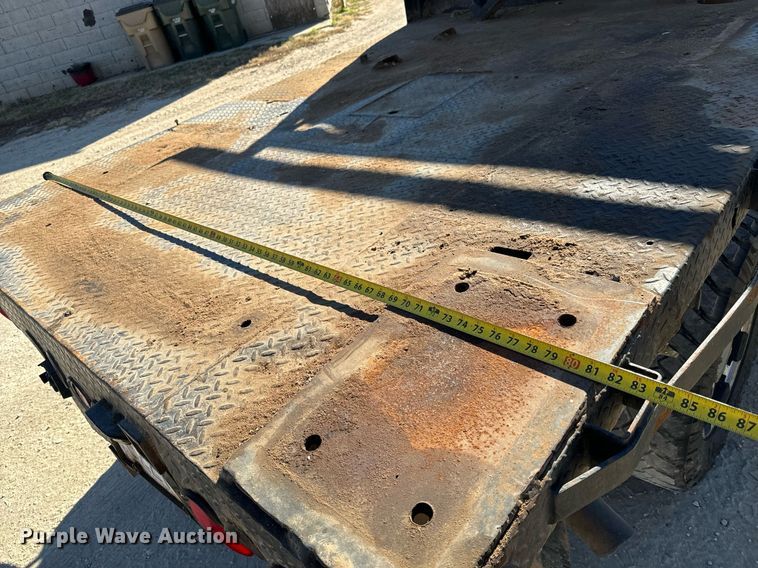 image for item GG9868 2012 Ford F250 Super Duty  SuperCab flatbed pickup truck