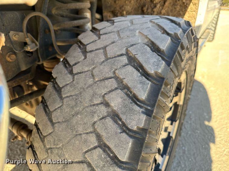 image for item GG9868 2012 Ford F250 Super Duty  SuperCab flatbed pickup truck