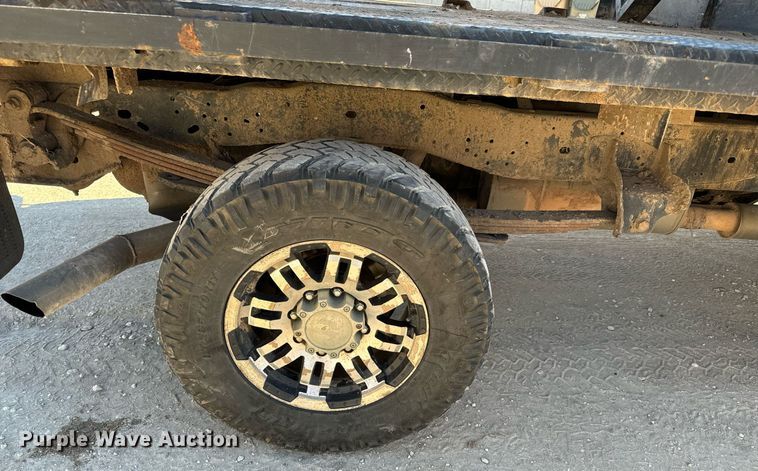 image for item GG9868 2012 Ford F250 Super Duty  SuperCab flatbed pickup truck