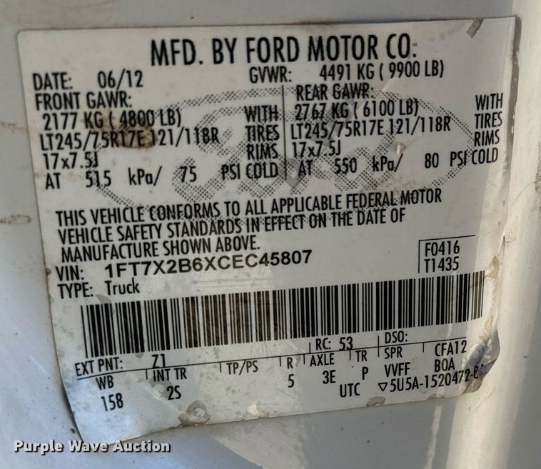 image for item GG9868 2012 Ford F250 Super Duty  SuperCab flatbed pickup truck