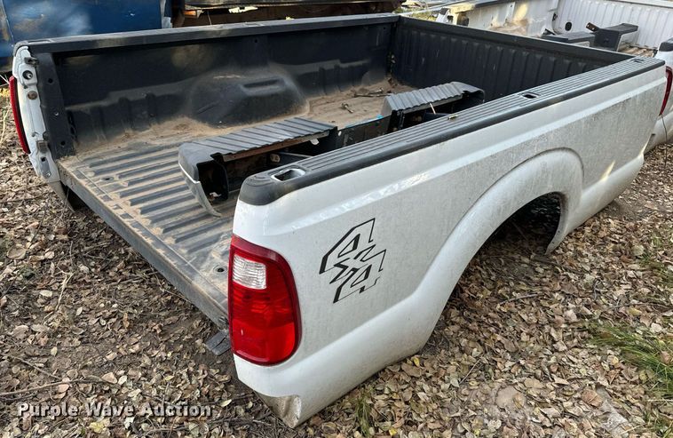 image for item GG9868 2012 Ford F250 Super Duty  SuperCab flatbed pickup truck