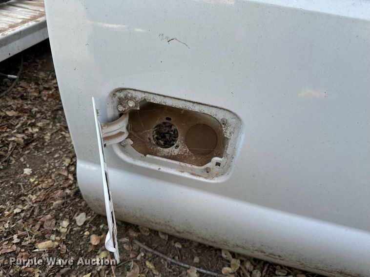 image for item GG9868 2012 Ford F250 Super Duty  SuperCab flatbed pickup truck