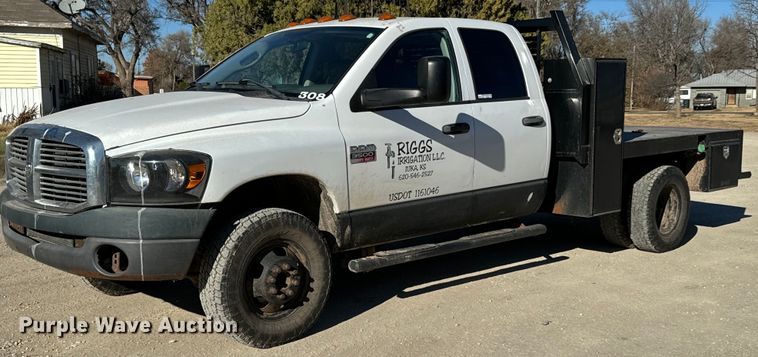 image for item GG9869 2008 Dodge Ram 3500 HD  Quad Cab flatbed pickup truck