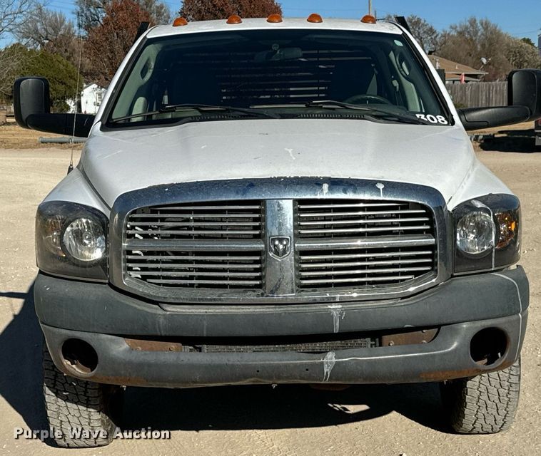 image for item GG9869 2008 Dodge Ram 3500 HD  Quad Cab flatbed pickup truck
