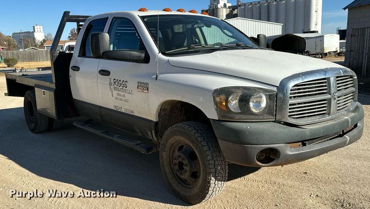 image for item GG9869 2008 Dodge Ram 3500 HD  Quad Cab flatbed pickup truck