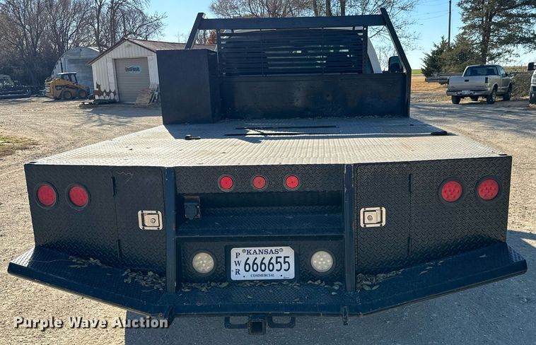 image for item GG9869 2008 Dodge Ram 3500 HD  Quad Cab flatbed pickup truck