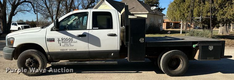 image for item GG9869 2008 Dodge Ram 3500 HD  Quad Cab flatbed pickup truck