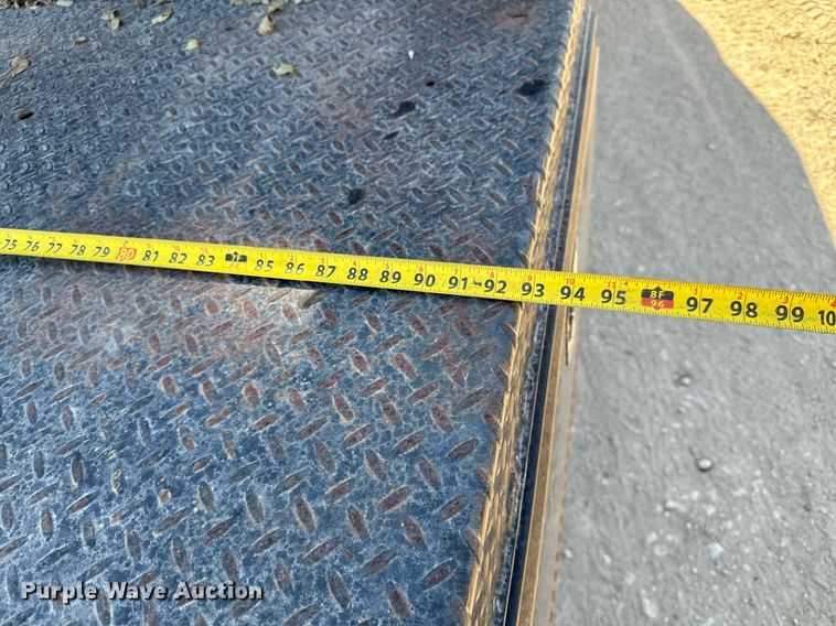 image for item GG9869 2008 Dodge Ram 3500 HD  Quad Cab flatbed pickup truck