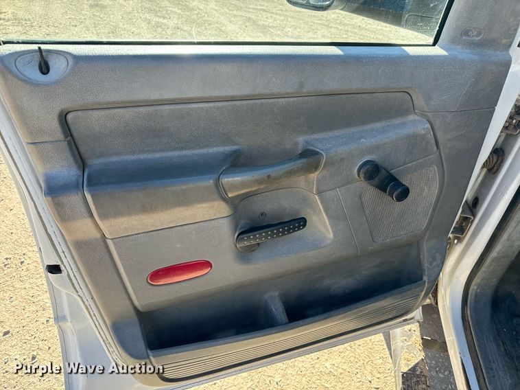 image for item GG9869 2008 Dodge Ram 3500 HD  Quad Cab flatbed pickup truck