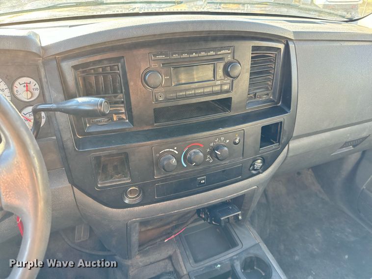 image for item GG9869 2008 Dodge Ram 3500 HD  Quad Cab flatbed pickup truck