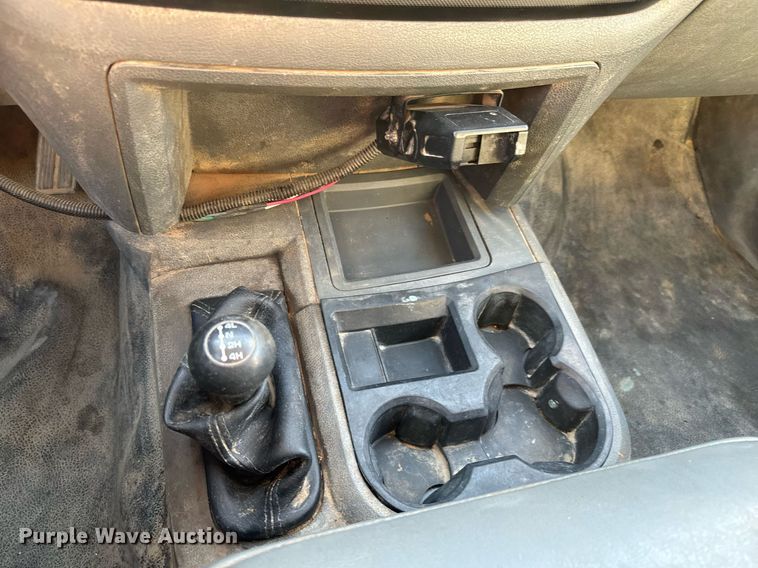 image for item GG9869 2008 Dodge Ram 3500 HD  Quad Cab flatbed pickup truck