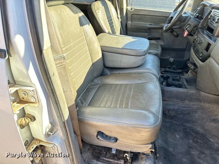 image for item GG9869 2008 Dodge Ram 3500 HD  Quad Cab flatbed pickup truck