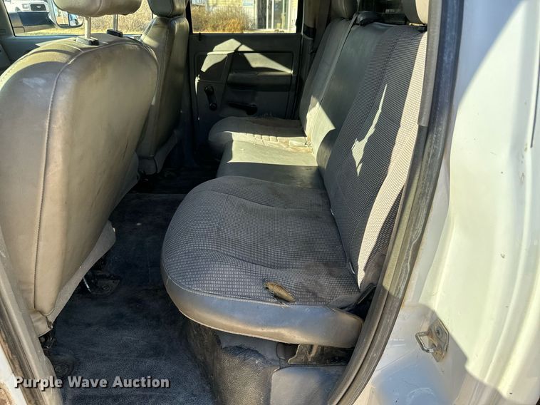 image for item GG9869 2008 Dodge Ram 3500 HD  Quad Cab flatbed pickup truck