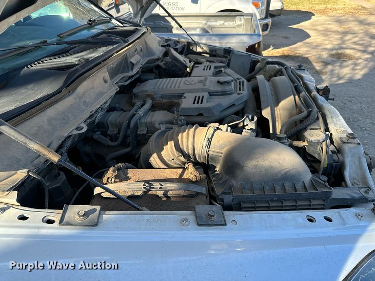 image for item GG9869 2008 Dodge Ram 3500 HD  Quad Cab flatbed pickup truck