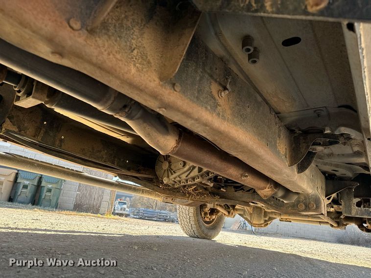 image for item GG9869 2008 Dodge Ram 3500 HD  Quad Cab flatbed pickup truck