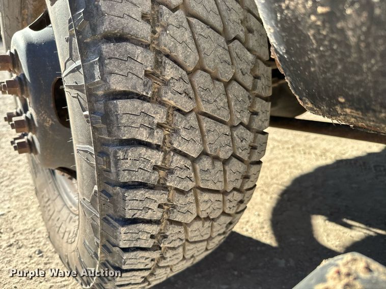 image for item GG9869 2008 Dodge Ram 3500 HD  Quad Cab flatbed pickup truck