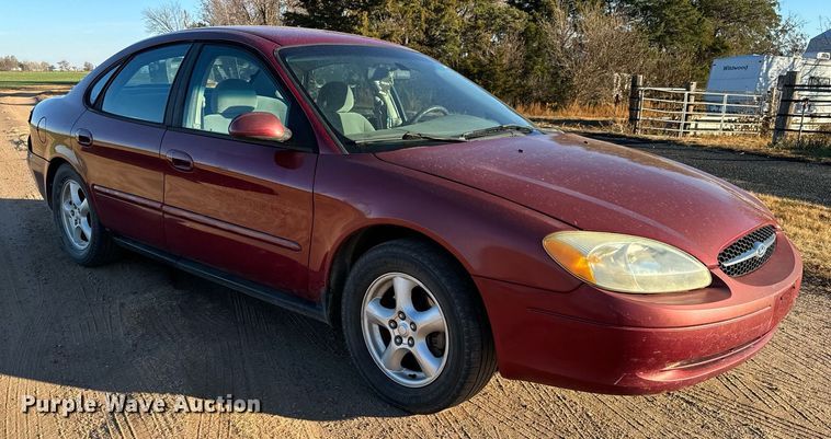 image for item GG9872 2003 Ford Taurus SE
