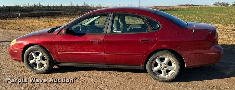 image for item GG9872 2003 Ford Taurus SE