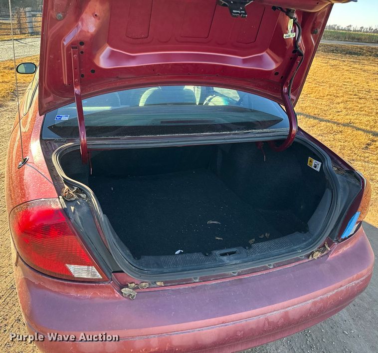 image for item GG9872 2003 Ford Taurus SE