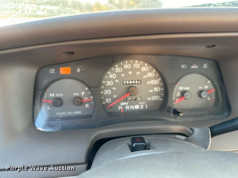 image for item GG9873 2002 Mercury Grand Marquis LS