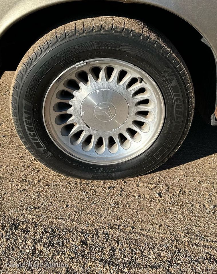 image for item GG9873 2002 Mercury Grand Marquis LS