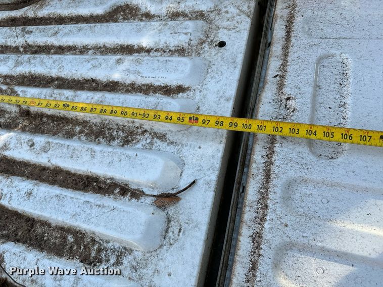 image for item GG9875 Ford Super Duty  pickup truck bed