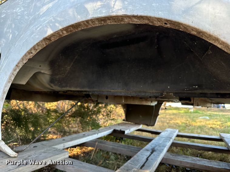 image for item GG9876 2009 Ford F250 Super Duty  pickup truck bed