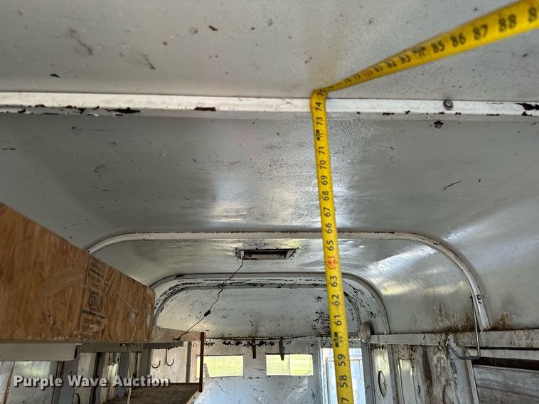 image for item GG9877 1978 W-W  livestock trailer