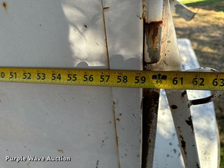 image for item GG9877 1978 W-W  livestock trailer