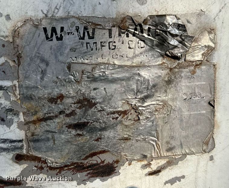 image for item GG9877 1978 W-W  livestock trailer