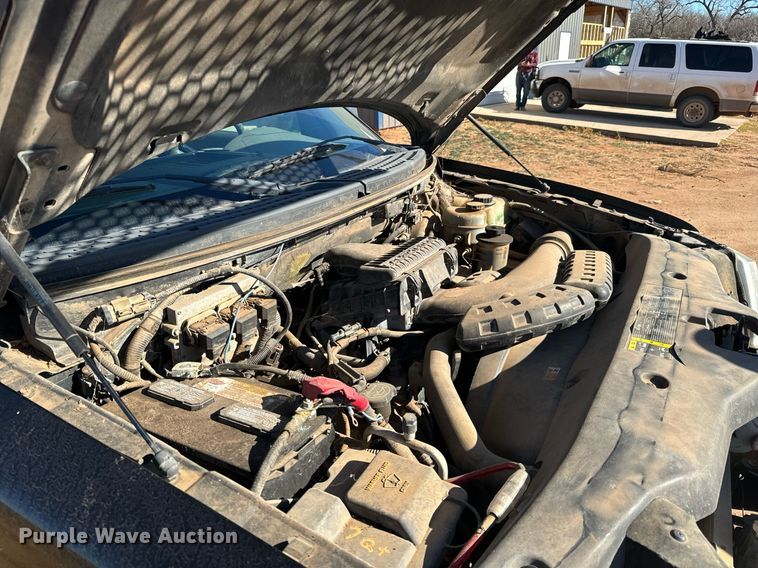 image for item GG9914 2004 Ford F150  SuperCab pickup truck