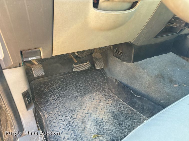 image for item GG9914 2004 Ford F150  SuperCab pickup truck