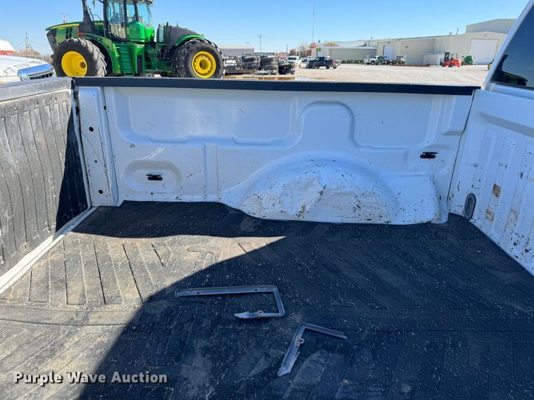 image for item GQ9228 2013 Ford F150 XLT SuperCrew pickup truck